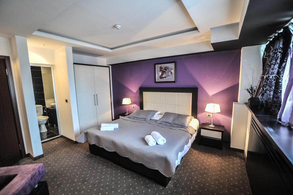 B&B Rose Βράνιε Εξωτερικό φωτογραφία